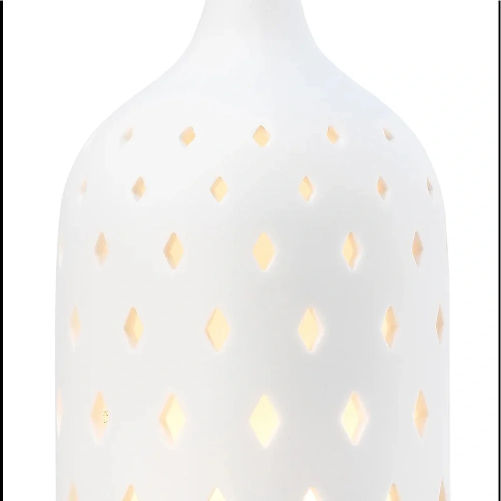 SERENE HOUSE NEW Nova Ultrasonic Aroma Diffuser